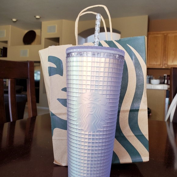 NWT Spring 2022 Icy Lilac grid Venti Cup Unicorn Iridescent - Picture 3 of 6